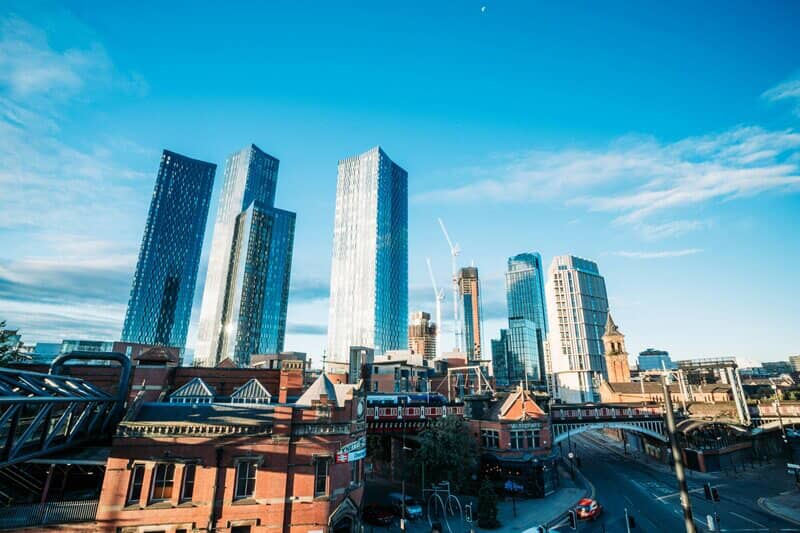 An image of a downtown city.